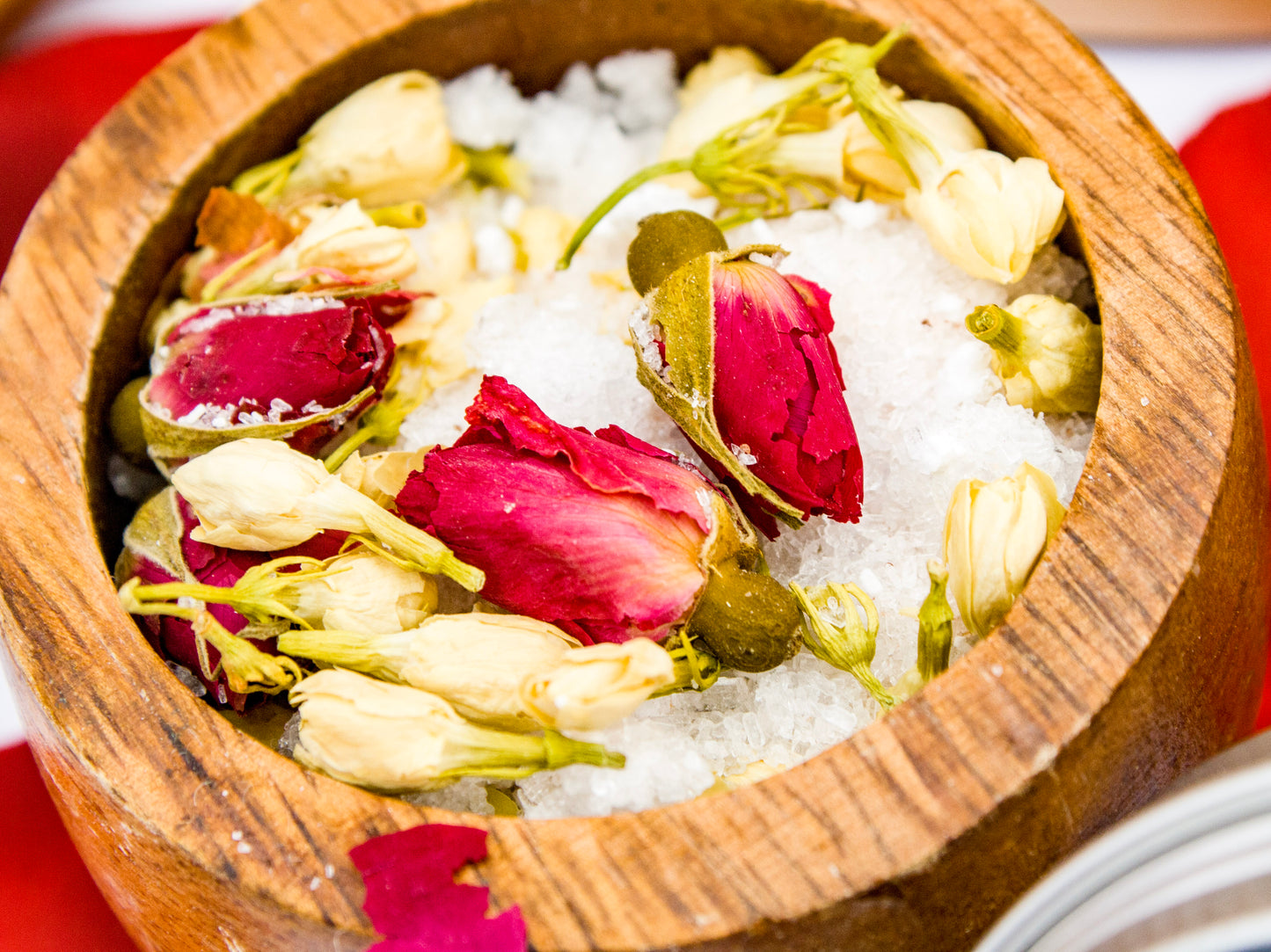 Jasmine & Rose Bud Herbal Bath Salts